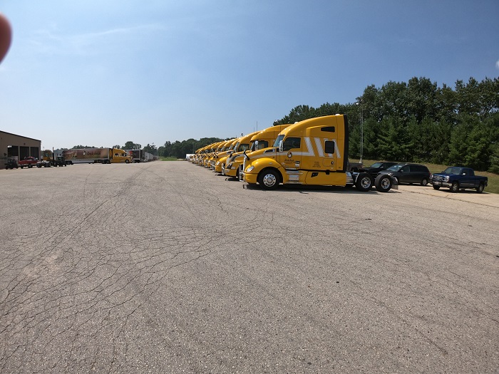 Brakebush has the best trucking jobs for St. Louis County drivers St. Louis County Trucking Job Openings