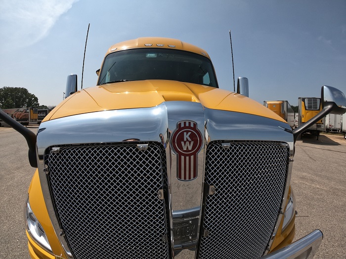 Brakebush has the best trucking jobs for Waukesha County drivers Available Waukesha County Trucking Jobs